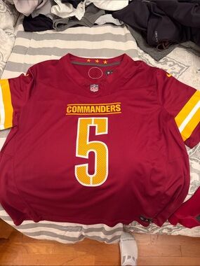 Stitched Men’s Commanders Jayden Daniels Jersey